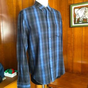 Vince Casual Button Down Long Sleeves Shirt